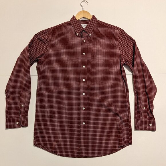 LLBean Slightly Fitted Red Wrinkle-Free Check Shirt Size Medium Tall - Picture 1 of 11
